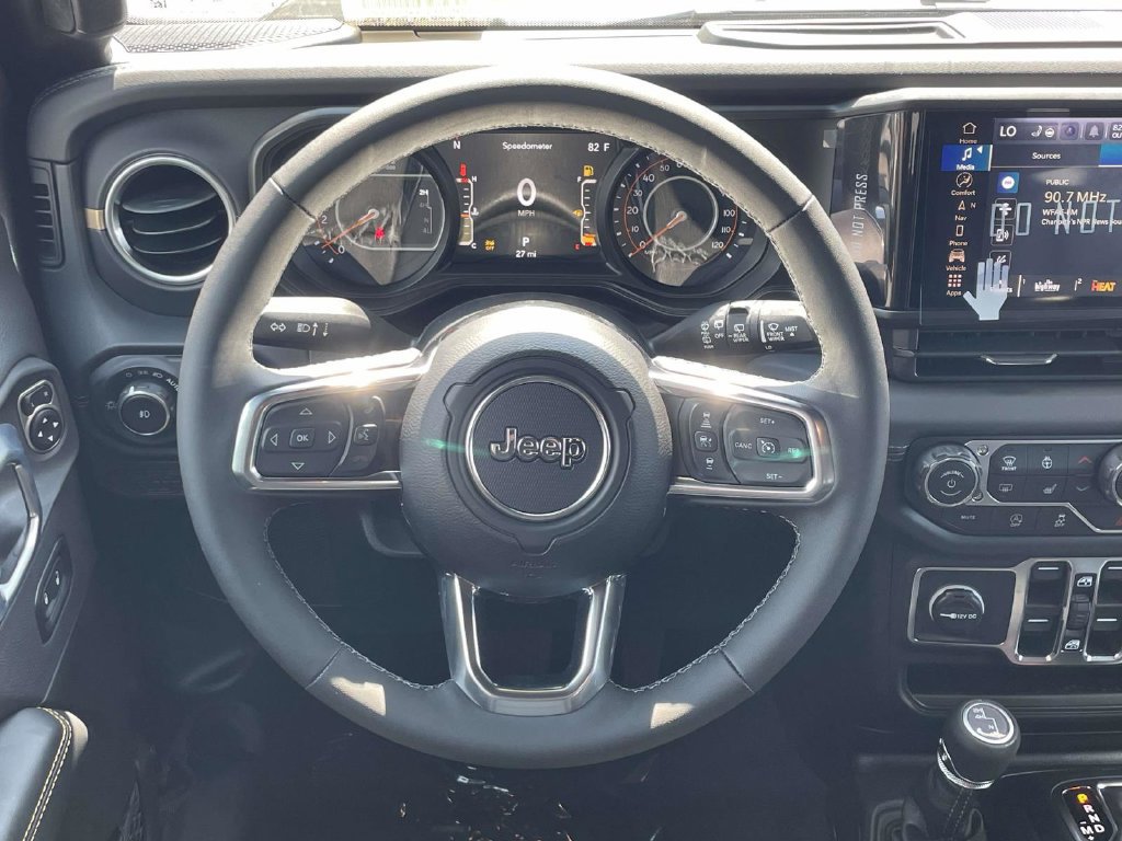 New 2027 Jeep Wrangler Unlimited Sahara AWD/4WD image 23