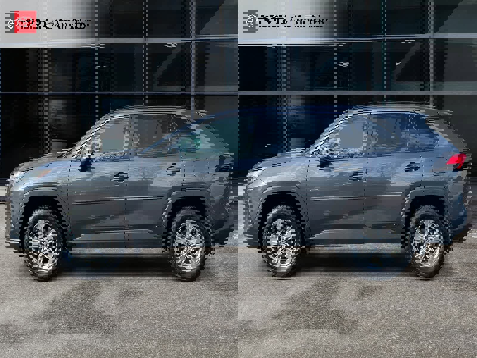 Used 2024 Toyota RAV4 XLE image 8