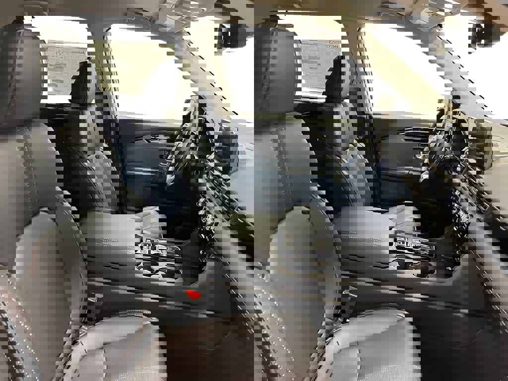 New 2025 Honda Pilot EX-L image 38