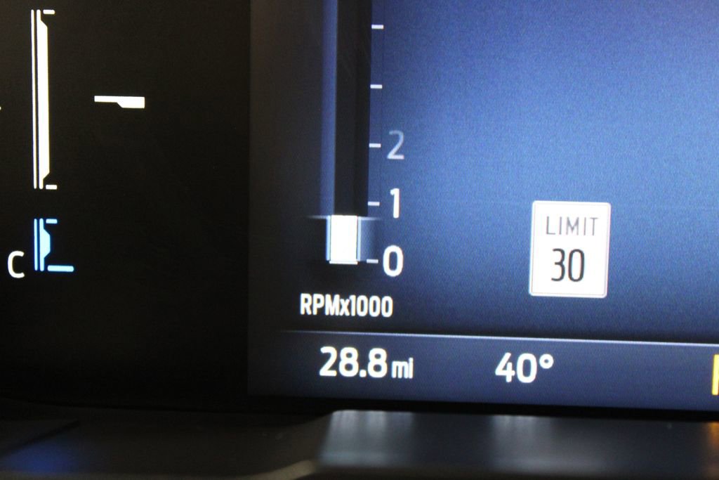 New 2025 Ford Maverick Lariat w/ Black Appearance Package image 39