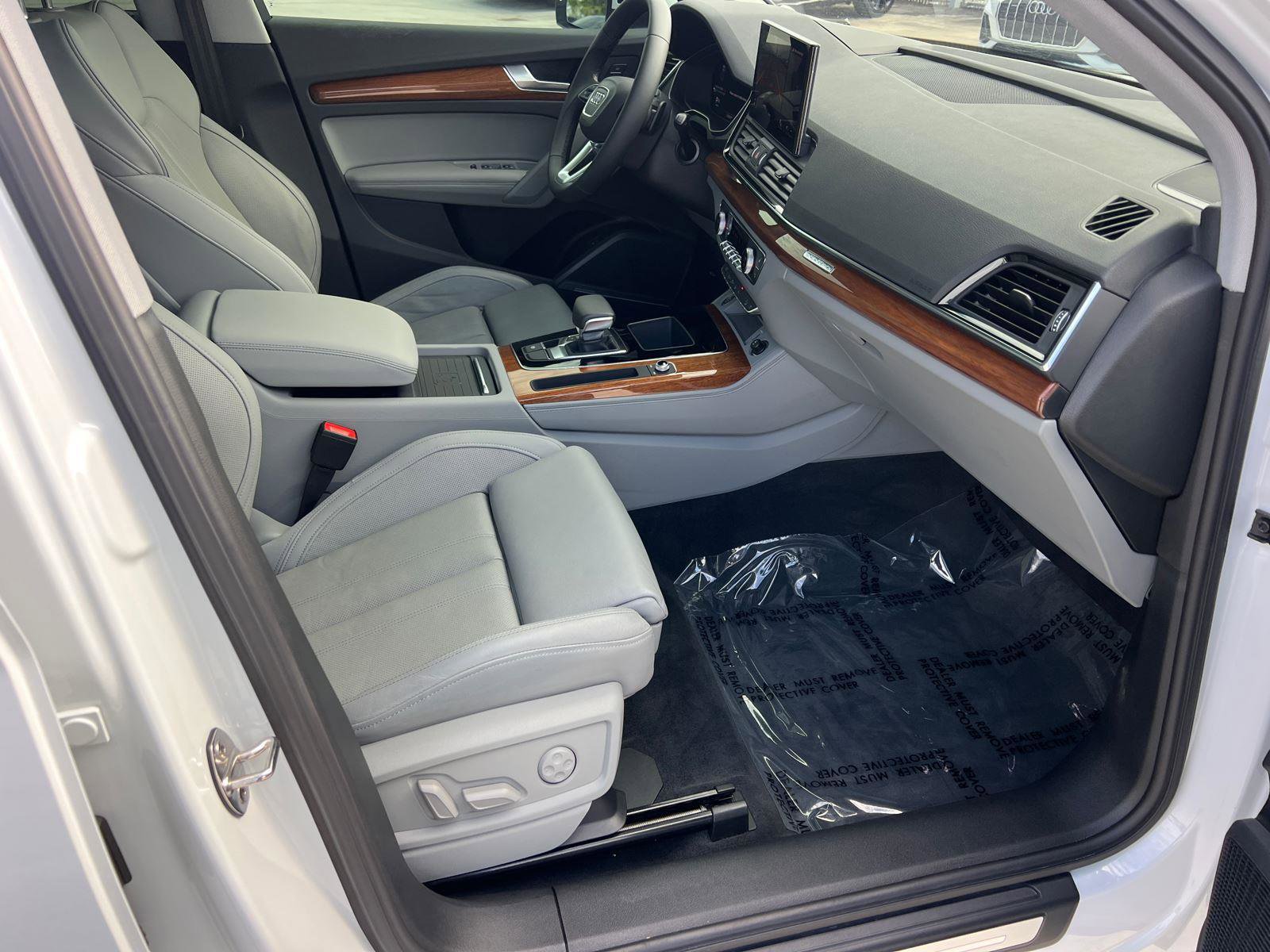 Used 2023 Audi Q5 2.0T Prestige image 13