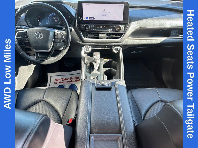 Used 2024 Toyota Grand Highlander AWD image 14