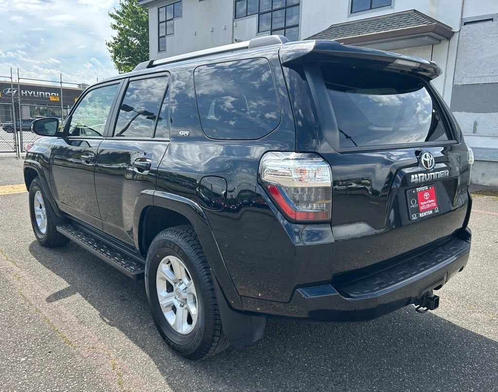 Certified 2024 Toyota 4Runner SR5 Premium w/ Moonroof Package AWD/4WD image 7