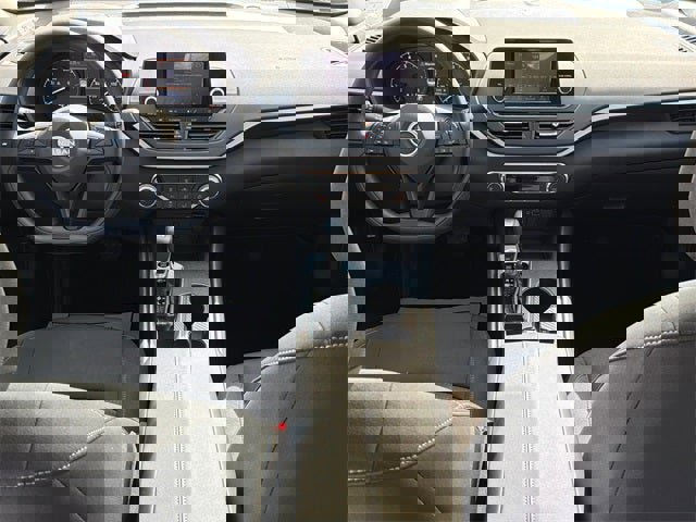 Used 2023 Nissan Altima 2.5 S image 12