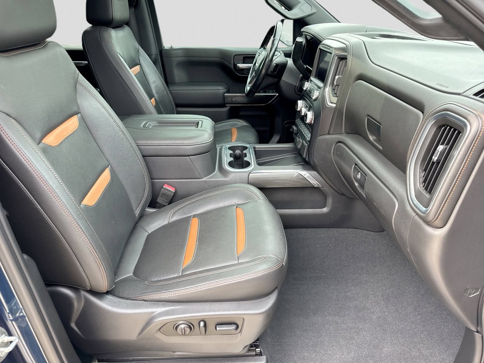 Used 2019 GMC Sierra 1500 AT4 w/ AT4 Premium Package AWD/4WD image 28