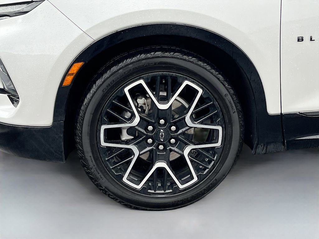 Used 2023 Chevrolet Blazer RS w/ Driver Confidence II Package image 33