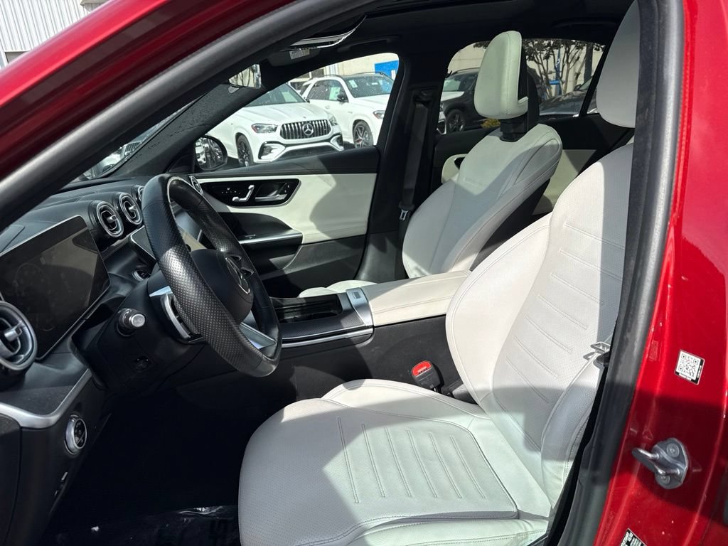 Used 2023 Mercedes-Benz C 300 Sedan w/ Pinnacle Trim Package image 7
