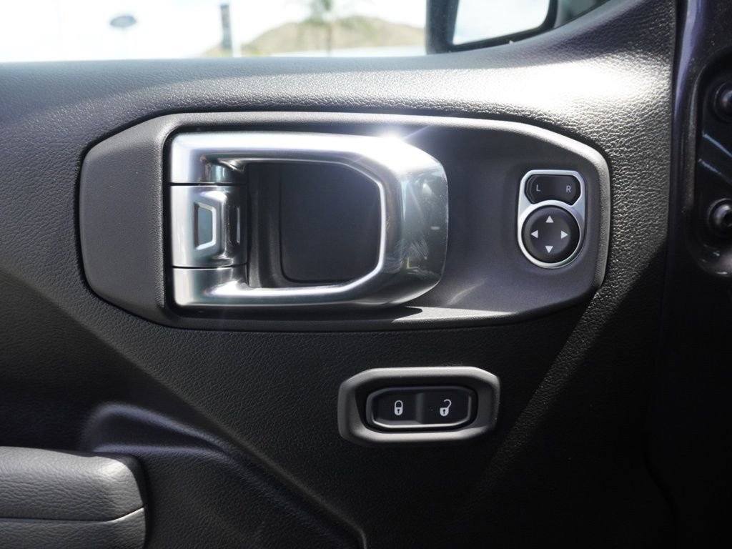 New 2026 Jeep Wrangler Unlimited Rubicon AWD/4WD image 11