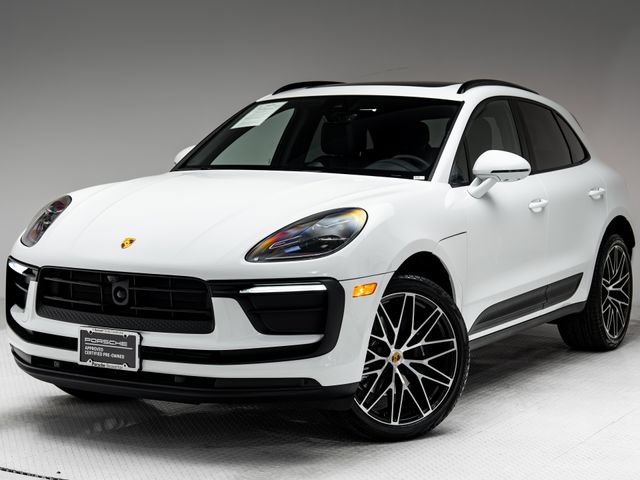 Certified 2026 Porsche Macan AWD/4WD image 1