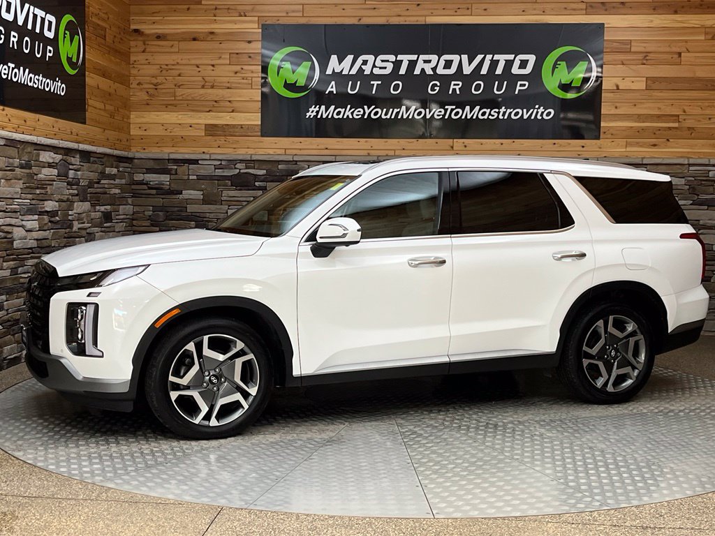 Used 2023 Hyundai Palisade SEL w/ Premium Package AWD/4WD image 6