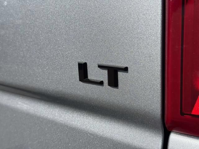 Used 2025 Chevrolet Silverado 1500 LT Trail Boss w/ LT Trail Boss Premium Package AWD/4WD image 9