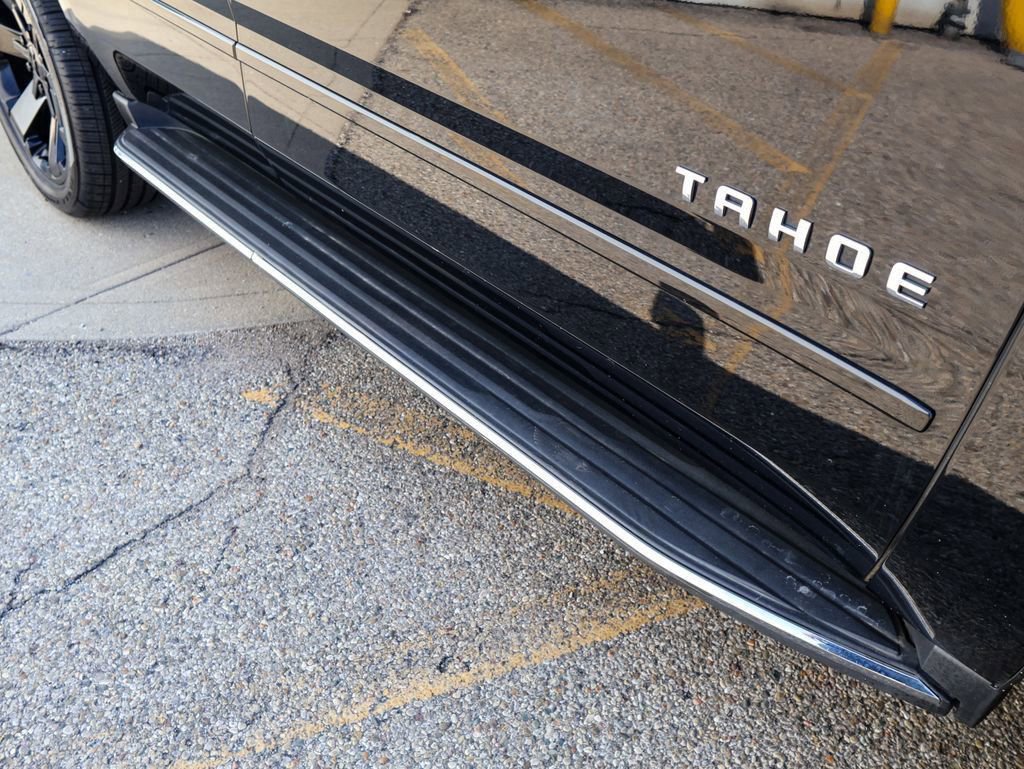 Used 2020 Chevrolet Tahoe Premier w/ Premier 6.2L Value Package image 9