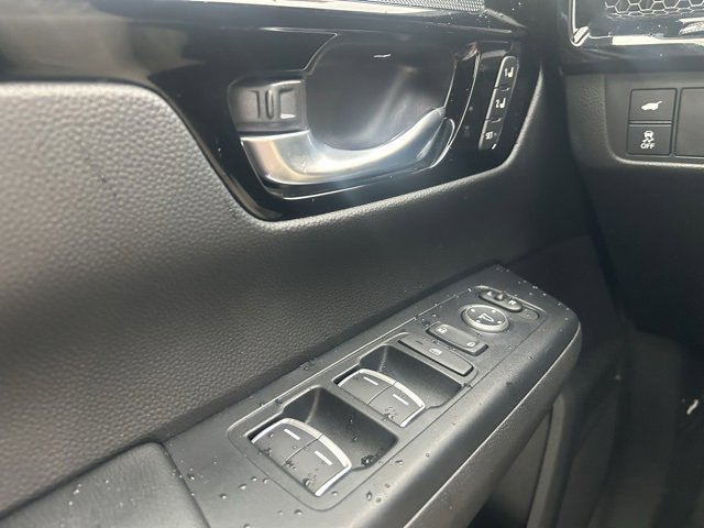 Certified 2024 Honda CR-V Sport Touring image 18