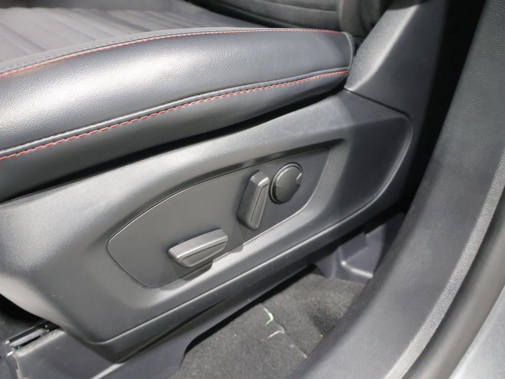 Used 2025 Ford Explorer ST-Line AWD/4WD image 12