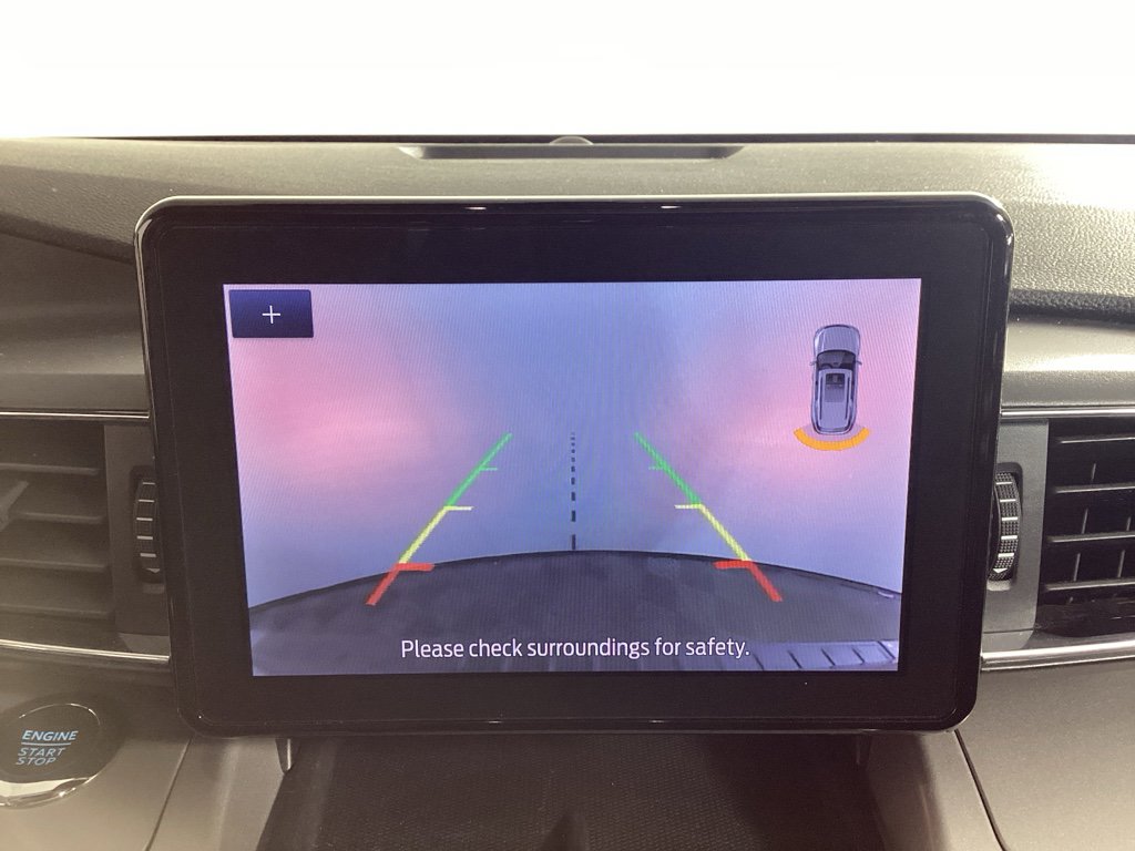 Used 2023 Ford Explorer XLT w/ Equipment Group 202A image 28