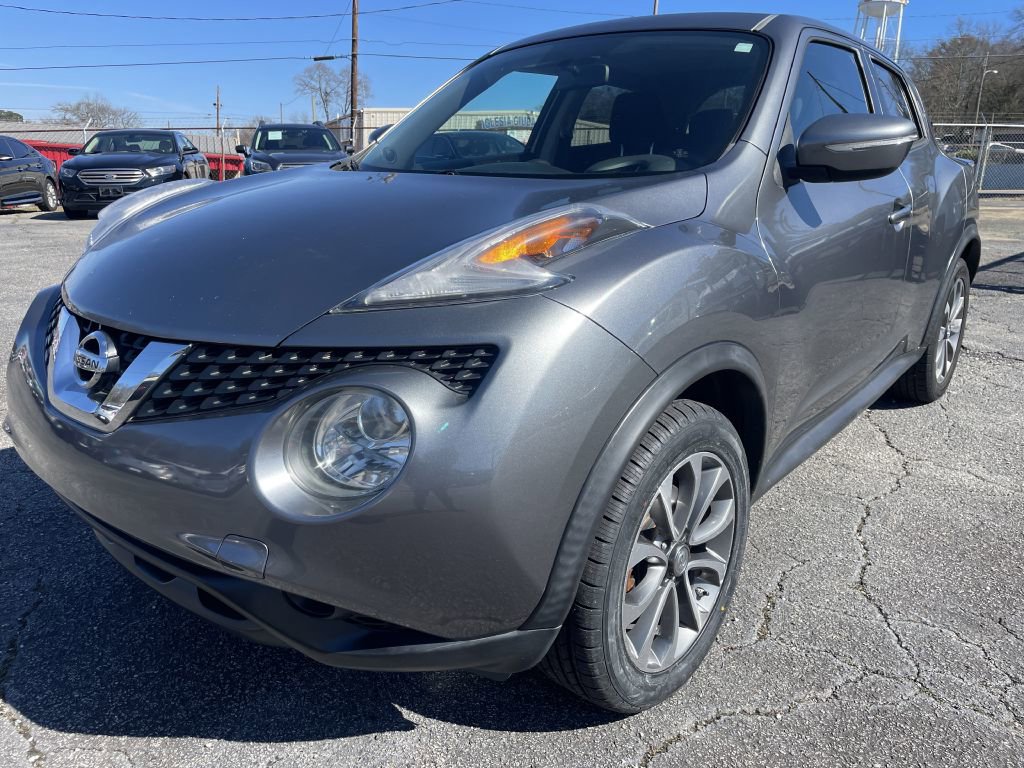 Used 2017 Nissan Juke SV AWD/4WD image 1