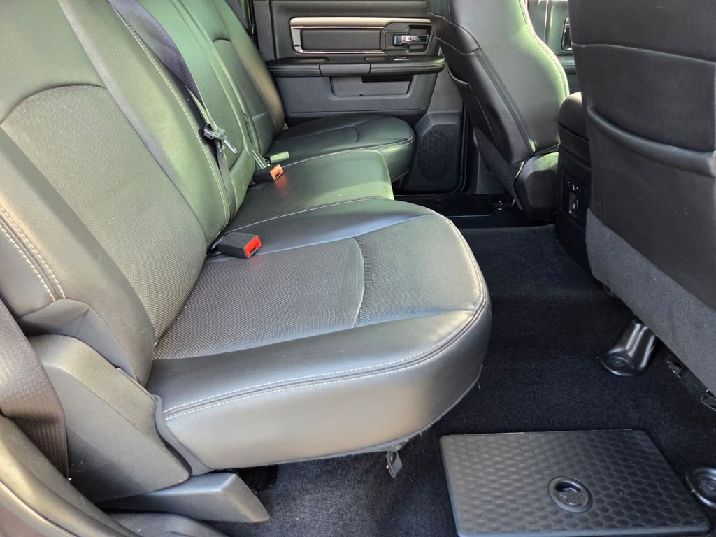 Used 2017 RAM 1500 Sport RWD image 18