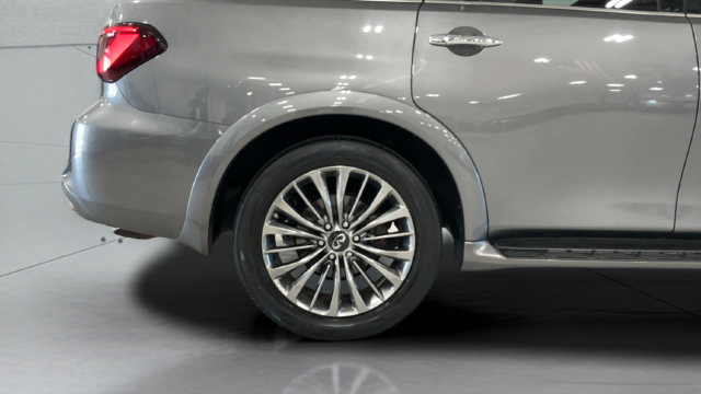 Used 2020 INFINITI QX80 Luxe w/ Sensory Package AWD/4WD image 24