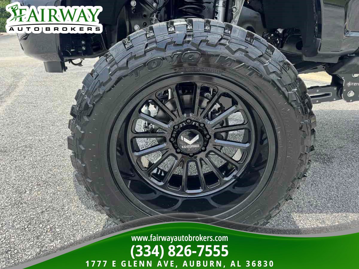 Used 2025 Ford F250 Platinum w/ Platinum Plus Package AWD/4WD image 33