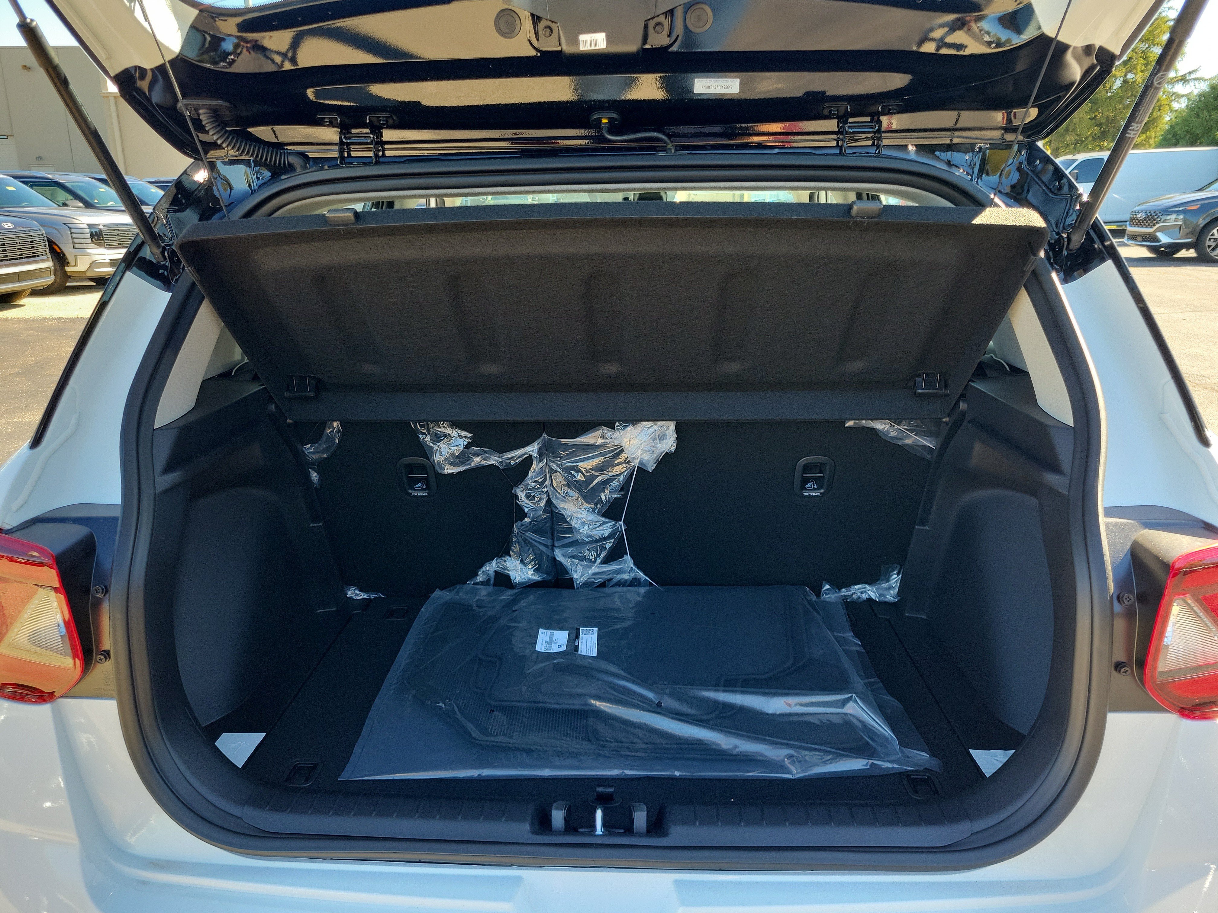 New 2026 Hyundai Venue SEL FWD image 8