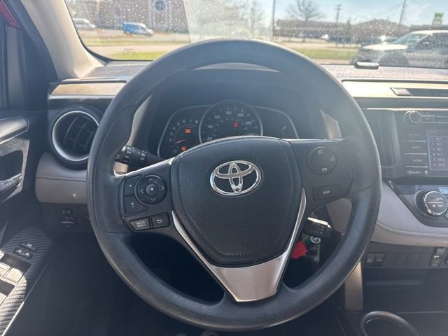 Used 2015 Toyota RAV4 XLE FWD image 27