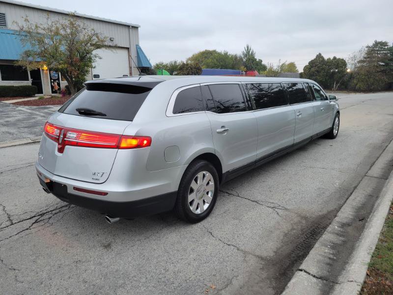 Used 2013 Lincoln MKT Limo AWD image 11