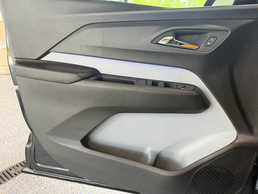 New 2027 Chevrolet Bolt RS image 30