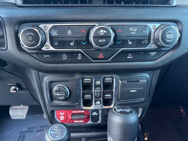 Used 2025 Jeep Wrangler Unlimited Sport AWD/4WD image 29