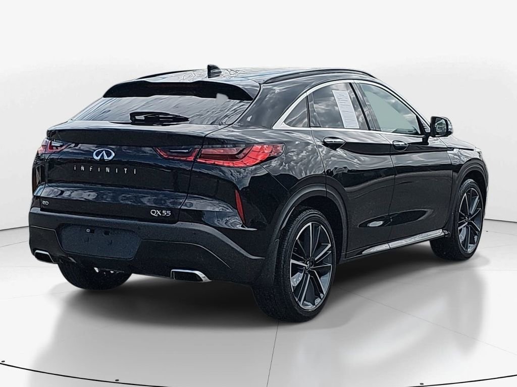 Used 2025 INFINITI QX55 Essential image 5