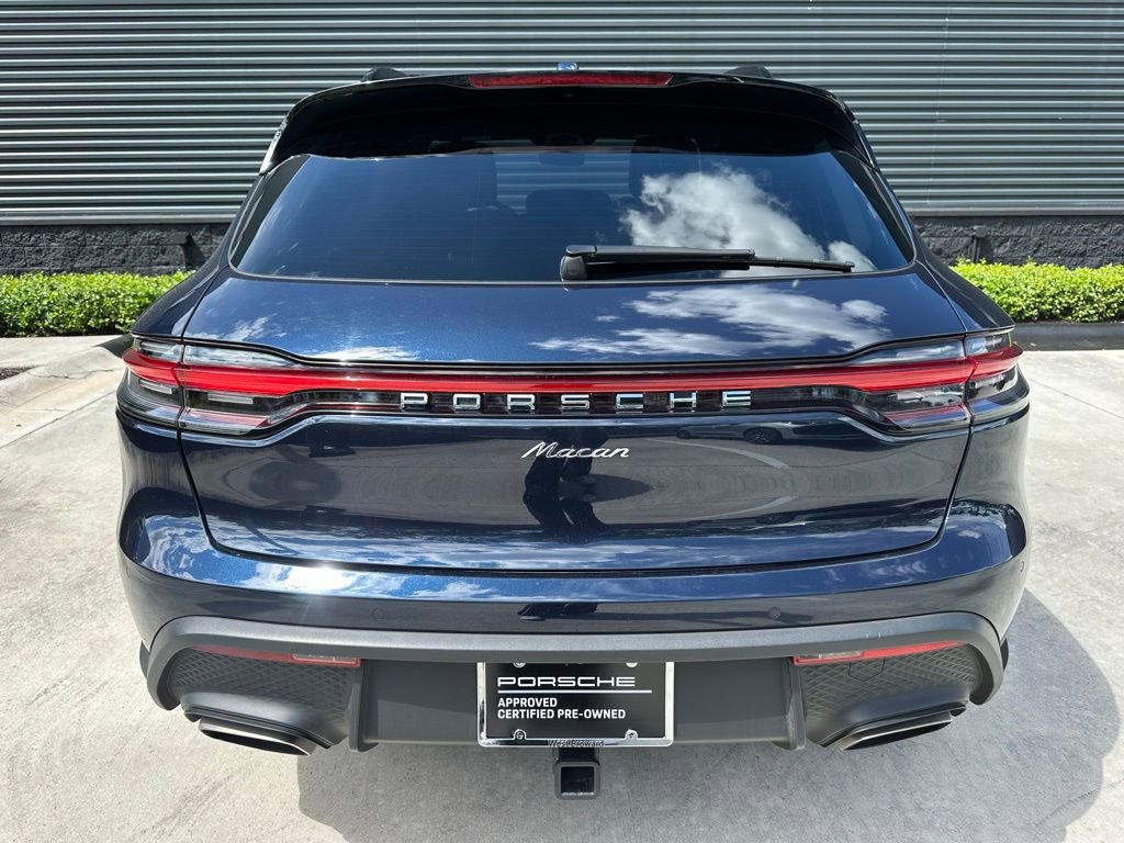 Certified 2023 Porsche Macan AWD/4WD image 12