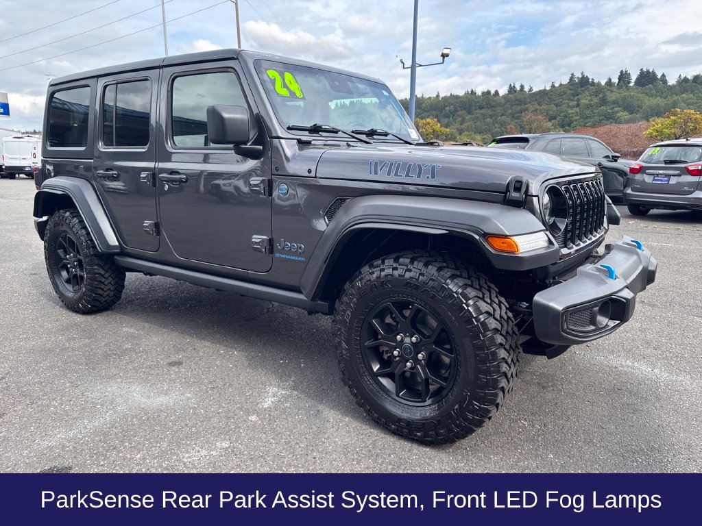 Used 2024 Jeep Wrangler Unlimited AWD/4WD image 9