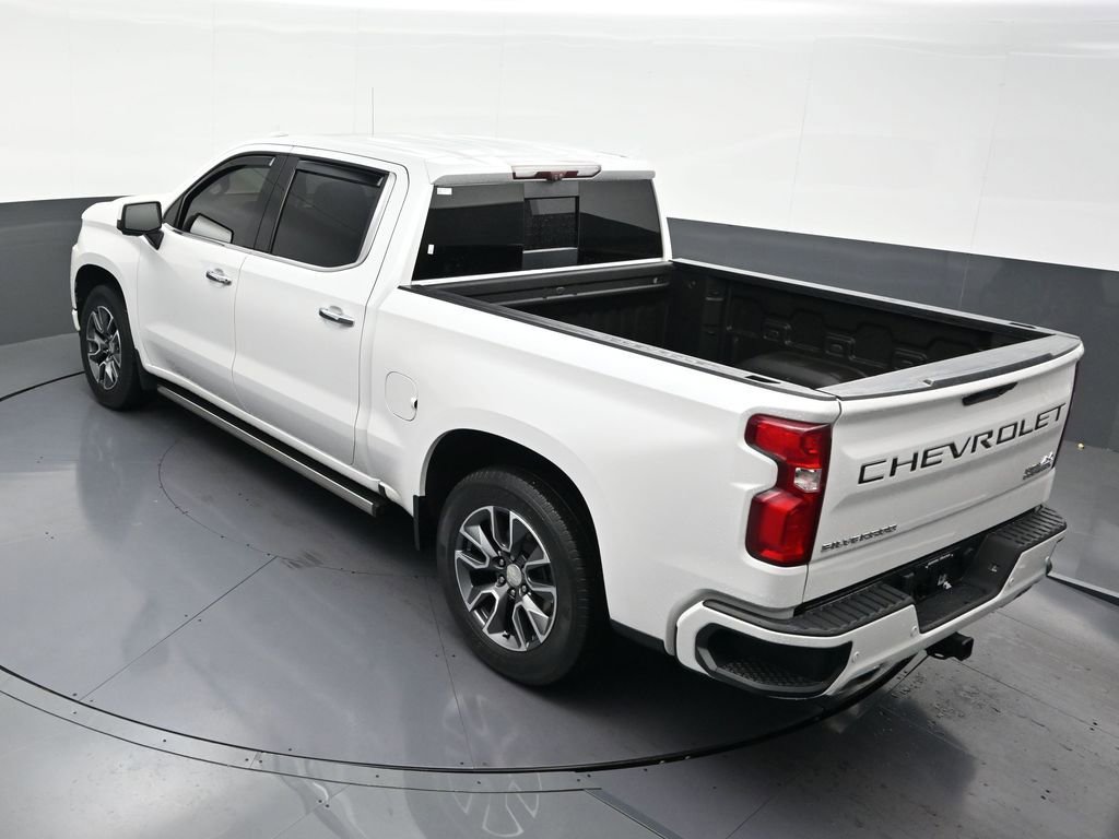 Used 2020 Chevrolet Silverado 1500 High Country w/ Technology Package image 17