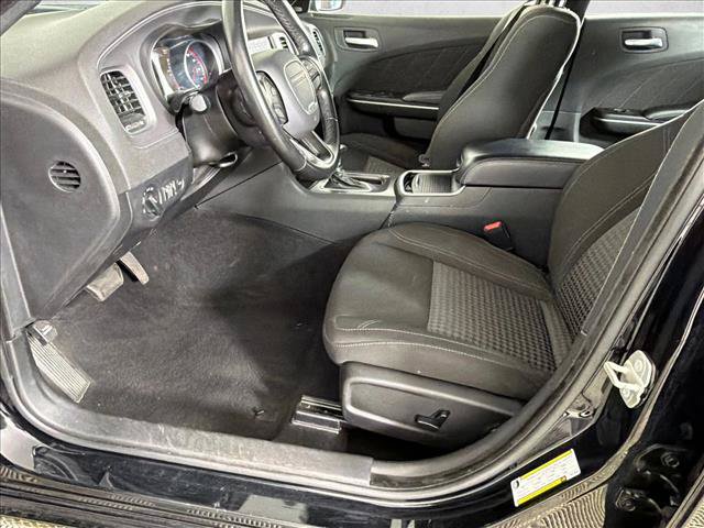 Used 2023 Dodge Charger SXT RWD image 9