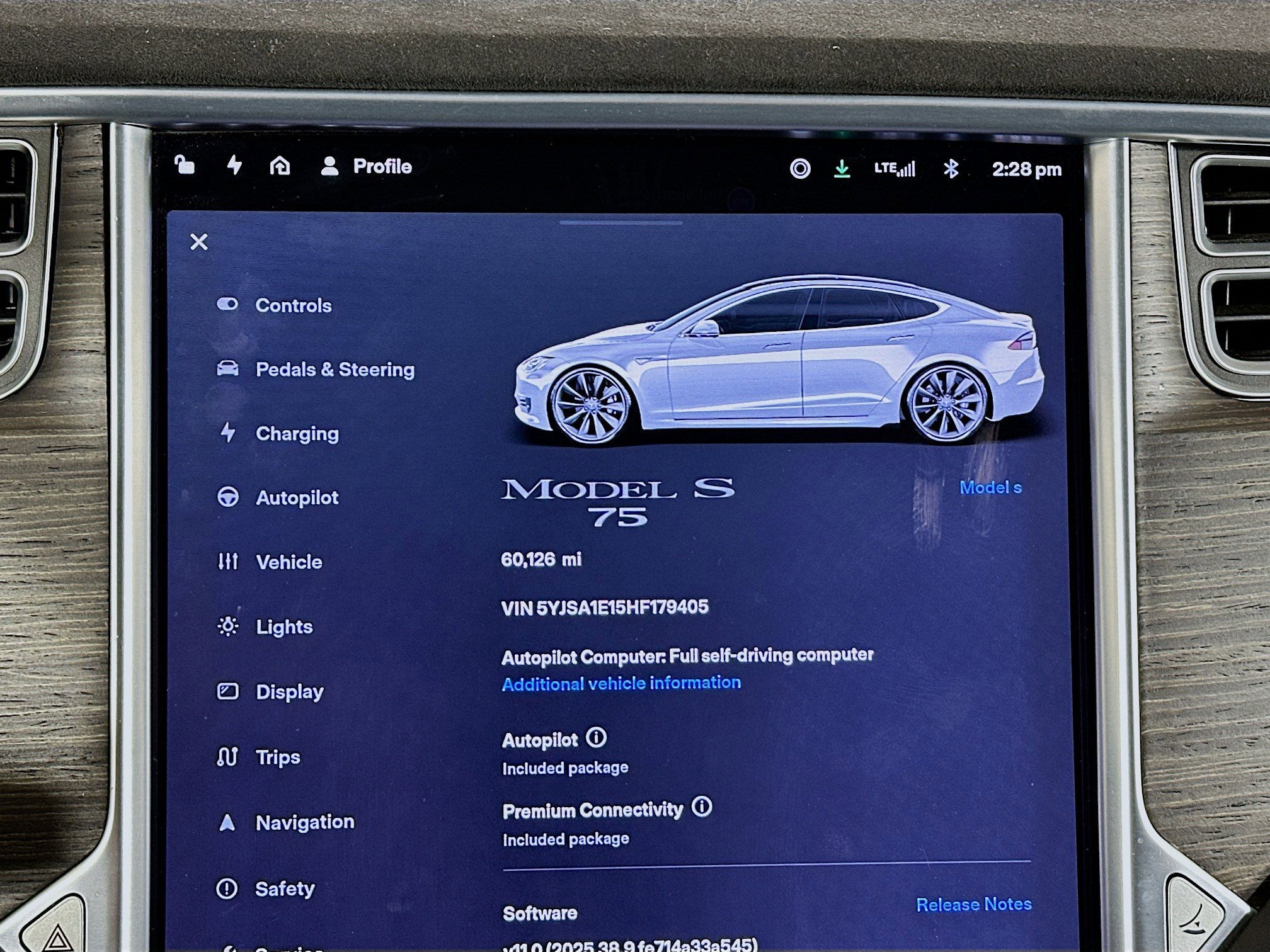 Used 2017 Tesla Model S 75 image 17