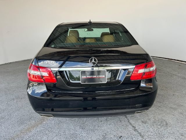 Used 2013 Mercedes-Benz E 350 4MATIC Sedan image 5