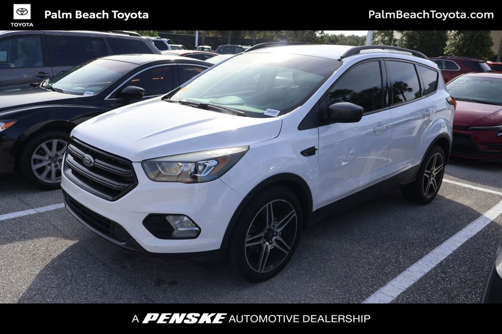 Used 2019 Ford Escape SEL FWD image 1
