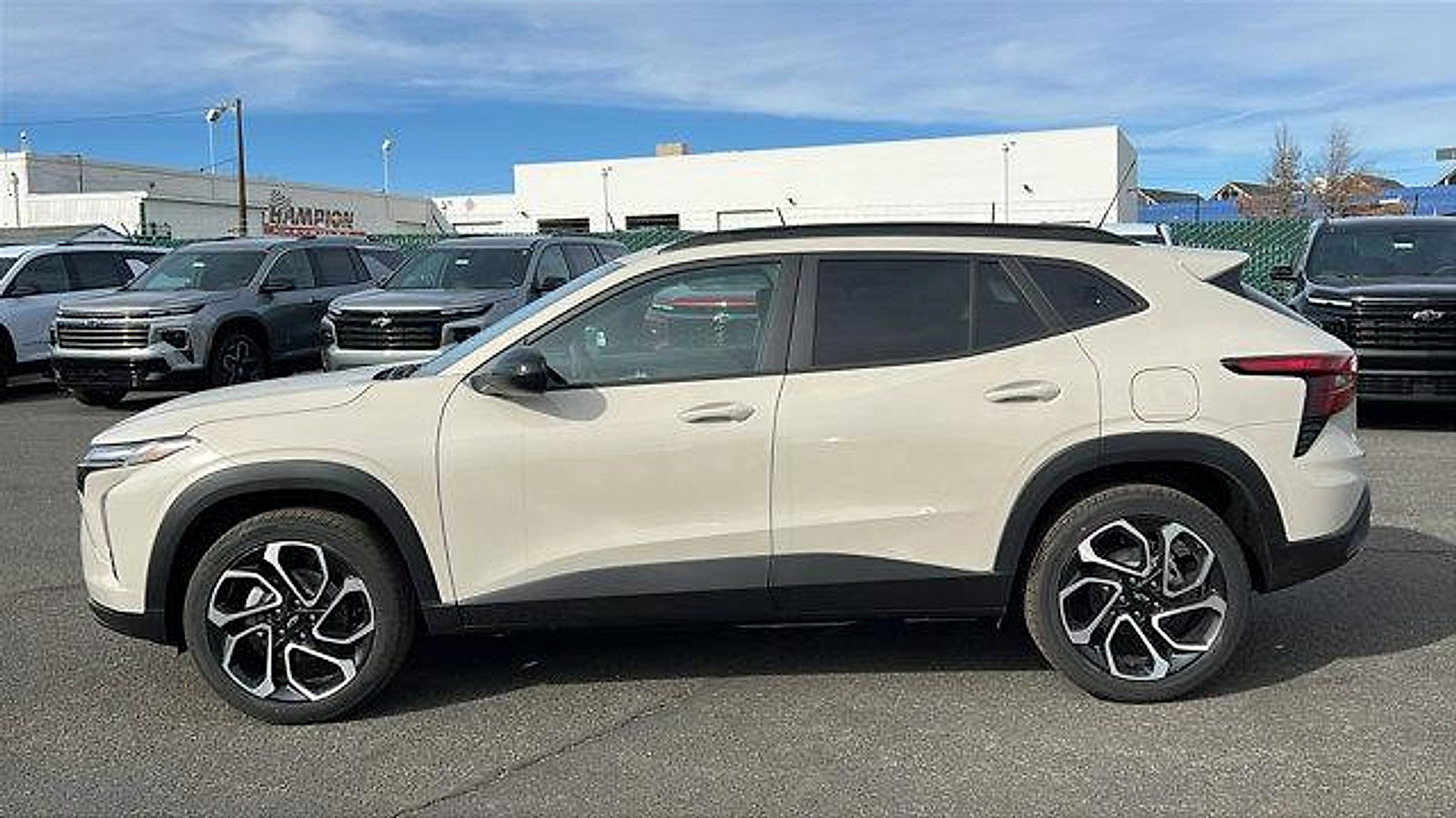 New 2026 Chevrolet Trax RS w/ Driver Confidence Package image 8