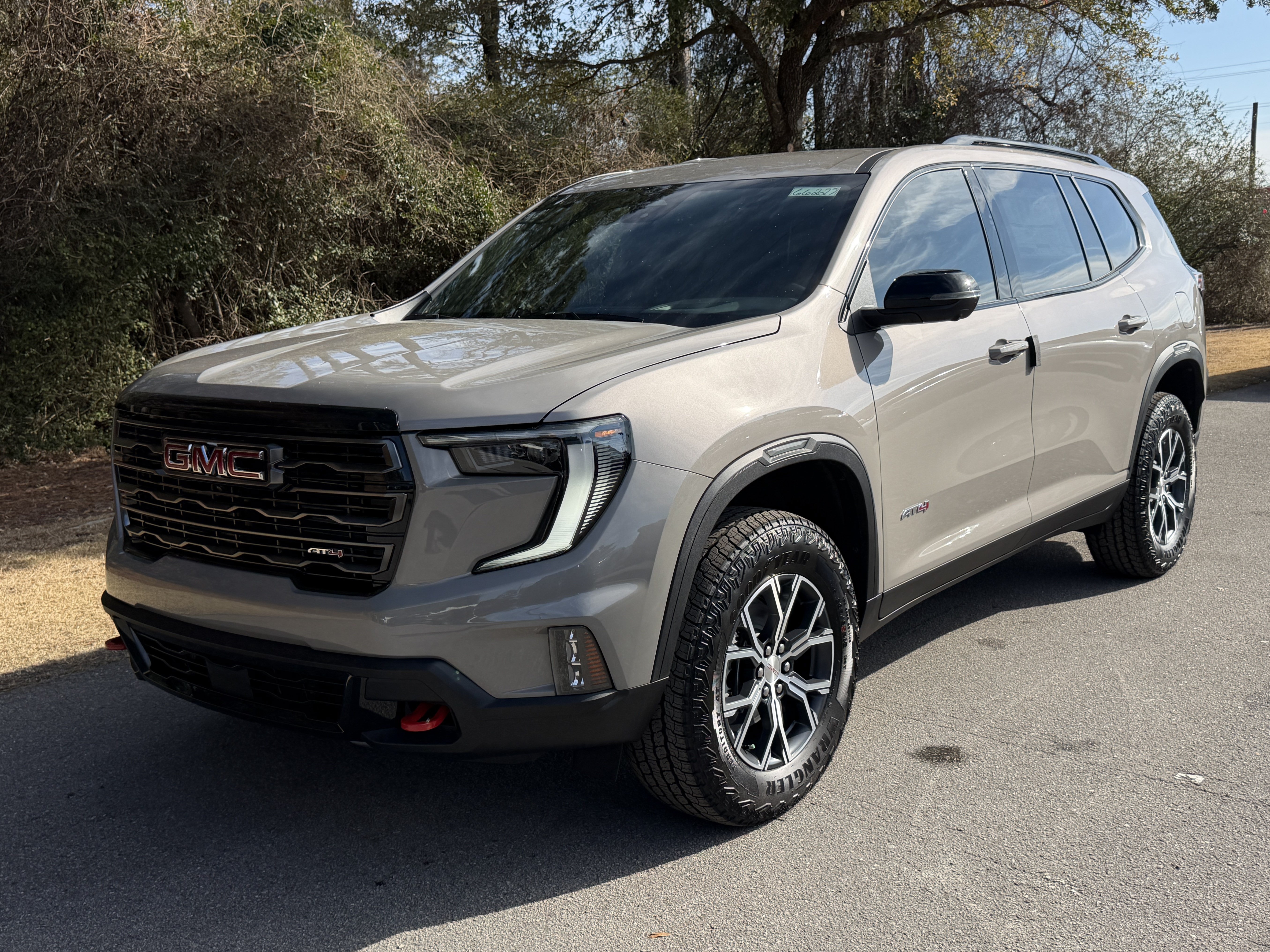 New 2026 GMC Acadia AT4 w/ Luxury Package AWD/4WD image 9