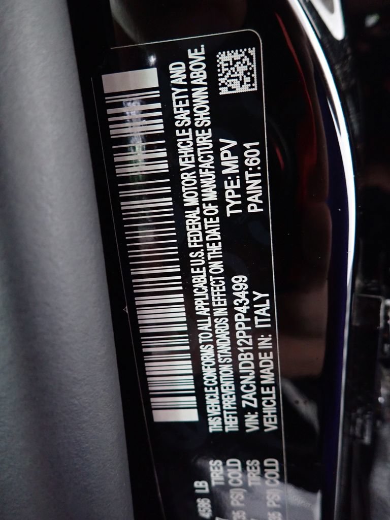 Used 2023 Jeep Renegade Latitude AWD/4WD image 44