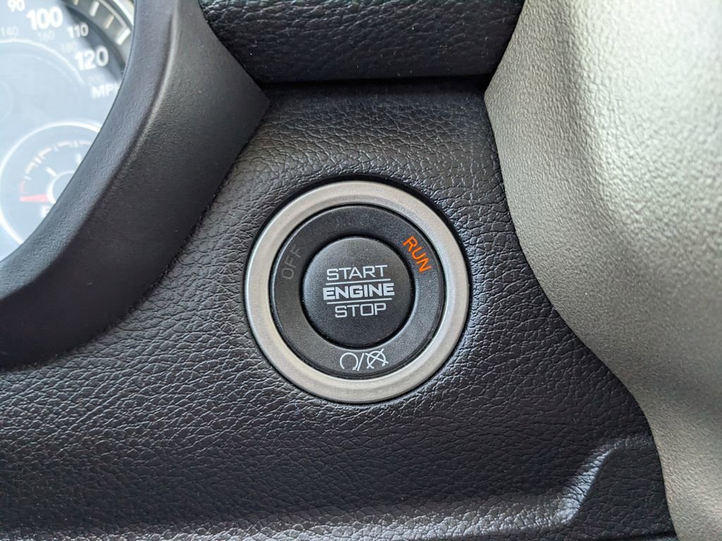 Used 2023 RAM 2500 Laramie AWD/4WD image 37