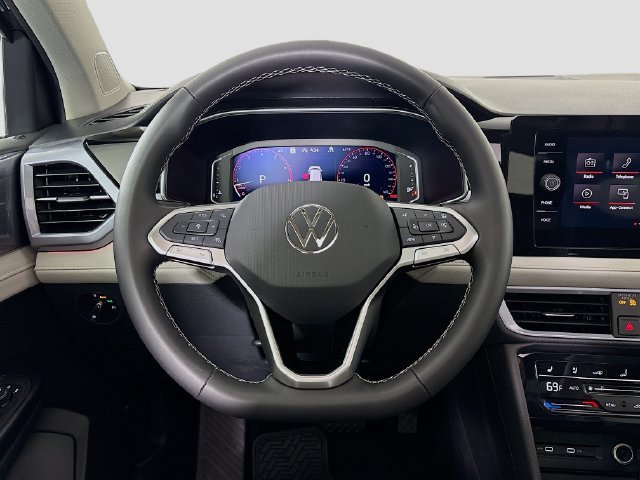 New 2026 Volkswagen Taos SEL AWD/4WD image 12