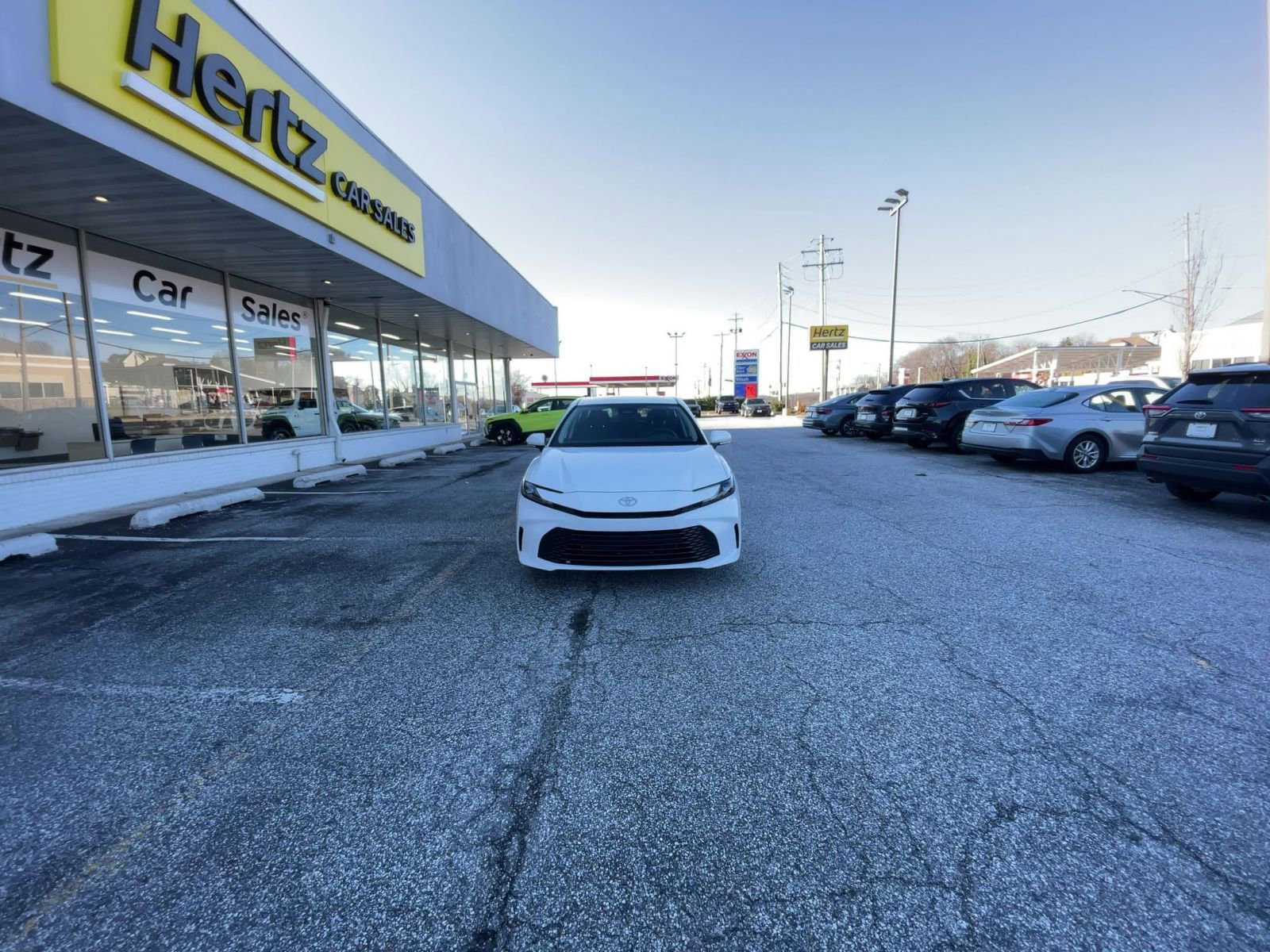 Used 2025 Toyota Camry LE image 15