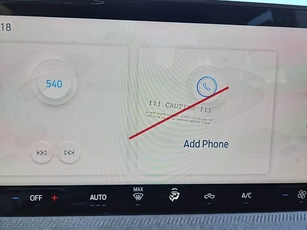 New 2025 Ford Maverick XLT FWD image 18
