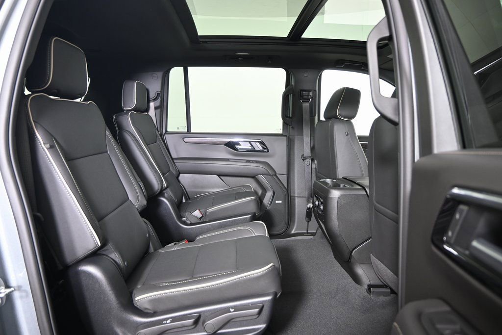 New 2026 Chevrolet Suburban Premier w/ Sun And Tow Package image 15
