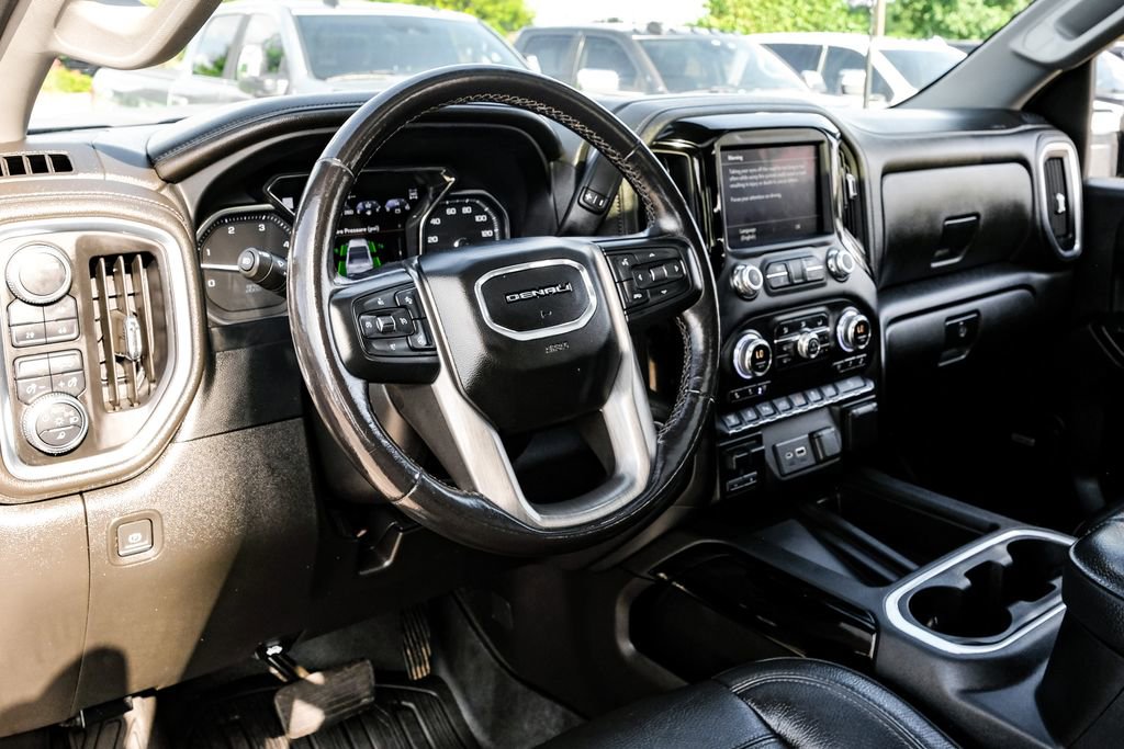 Used 2022 GMC Sierra 2500 Denali AWD/4WD image 11