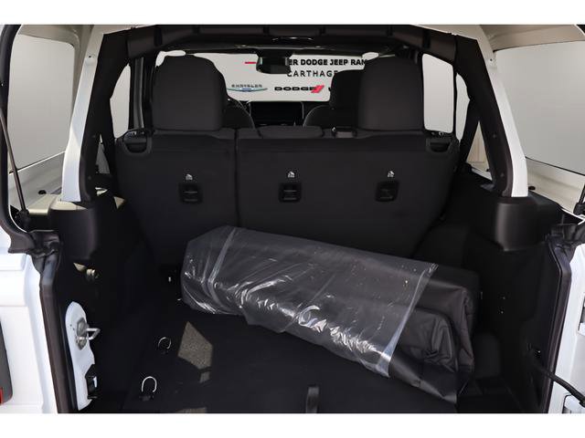 New 2026 Jeep Wrangler Unlimited Rubicon AWD/4WD image 11