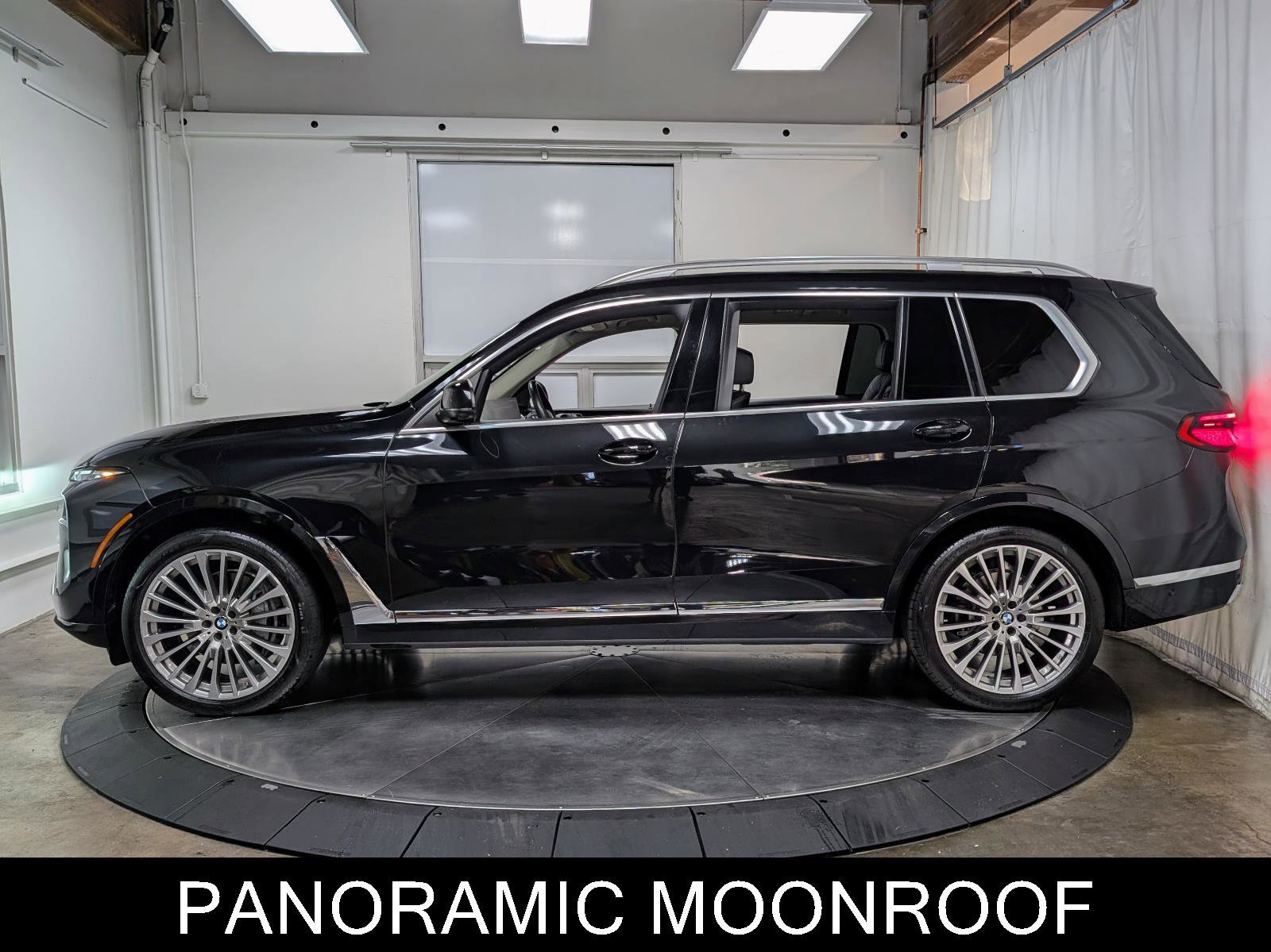 Used 2023 BMW X7 xDrive40i w/ Premium Package image 5