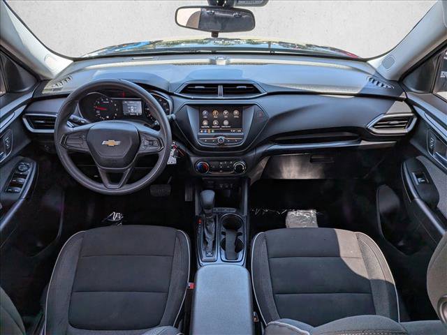 Used 2021 Chevrolet TrailBlazer LS FWD image 16