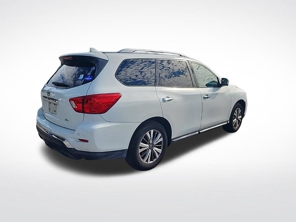 Used 2019 Nissan Pathfinder SL FWD image 4