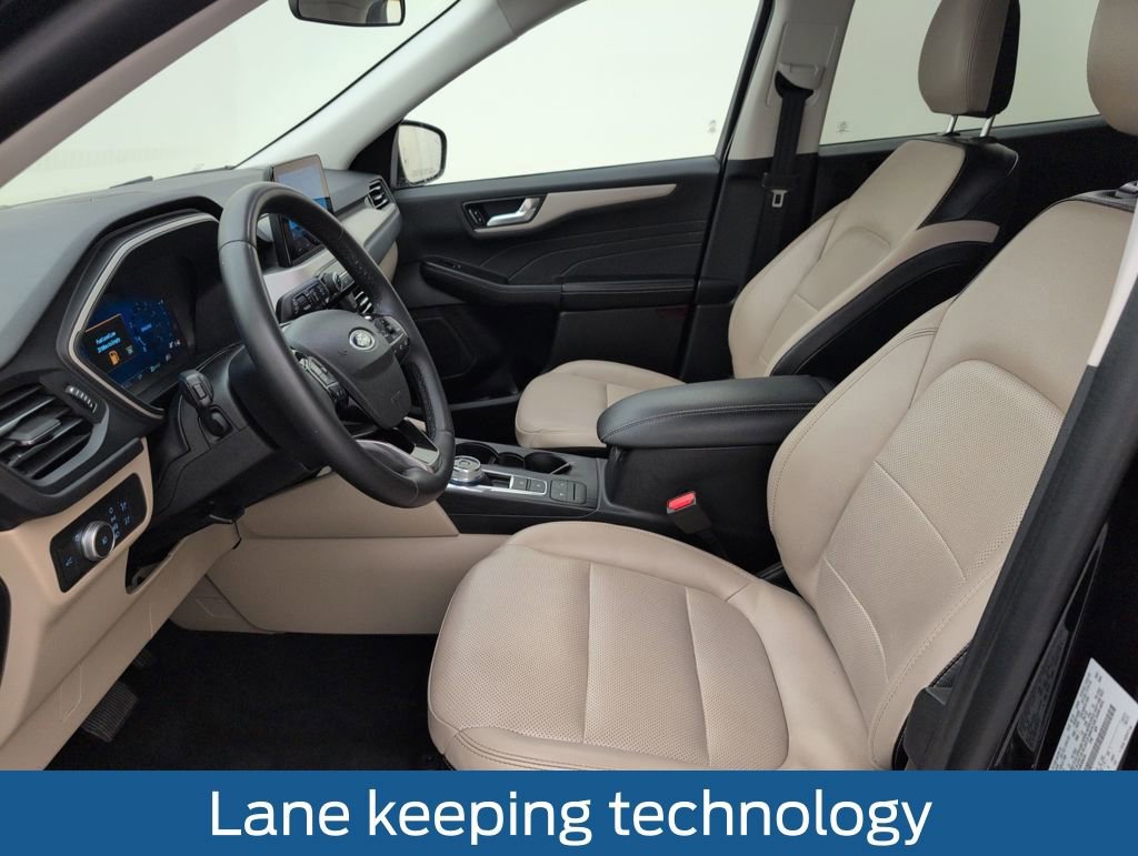 Used 2022 Ford Escape SEL w/ Technology Package image 5